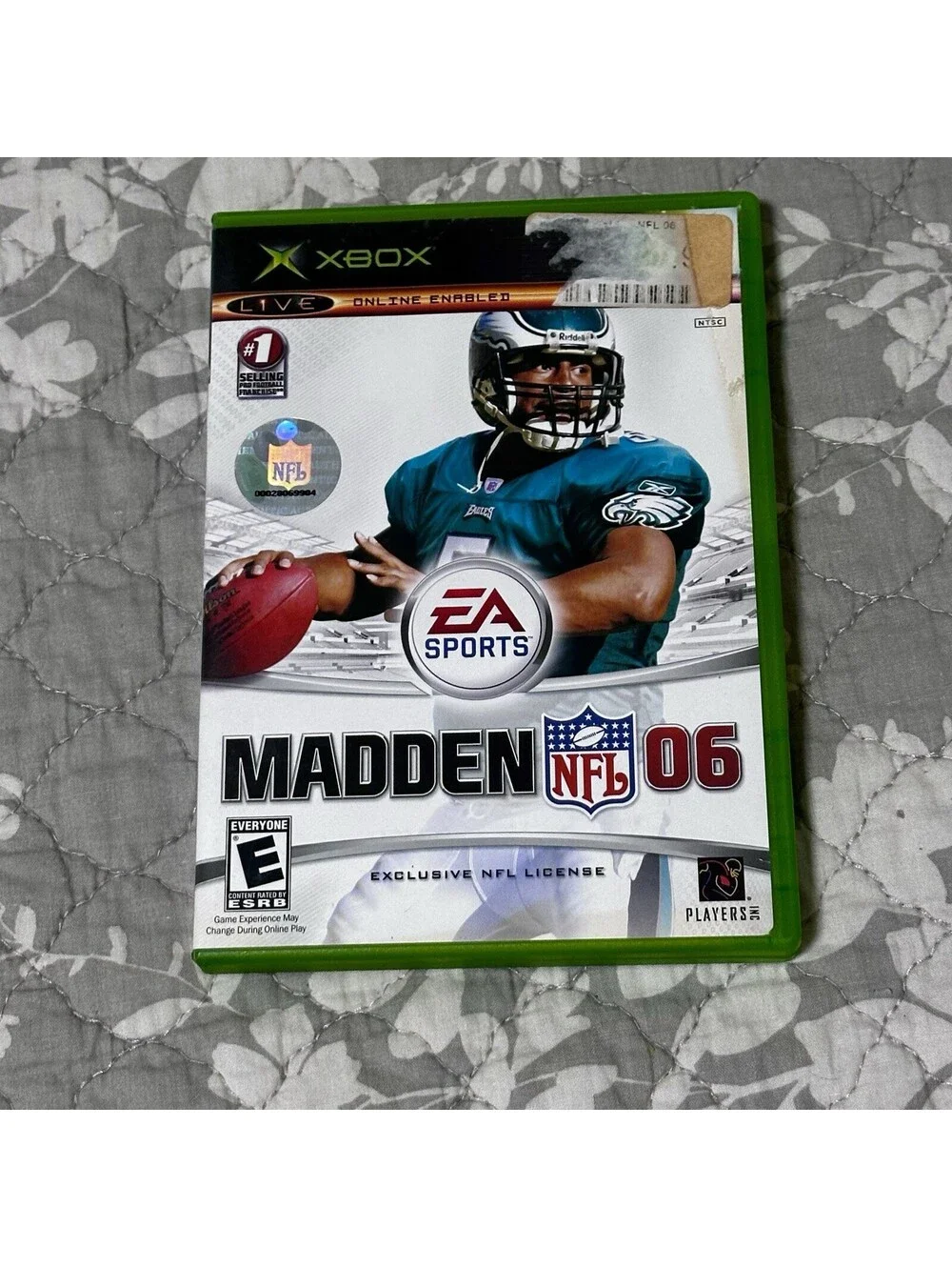 Madden NFL 06  (Microsoft Xbox, 2005) Complete With Manual - Tested 🏈